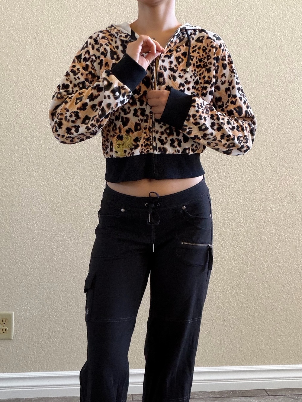 Vintage y2k South Pole cheetah Animal Print Velour Cropped Zip Hoodie Jacket